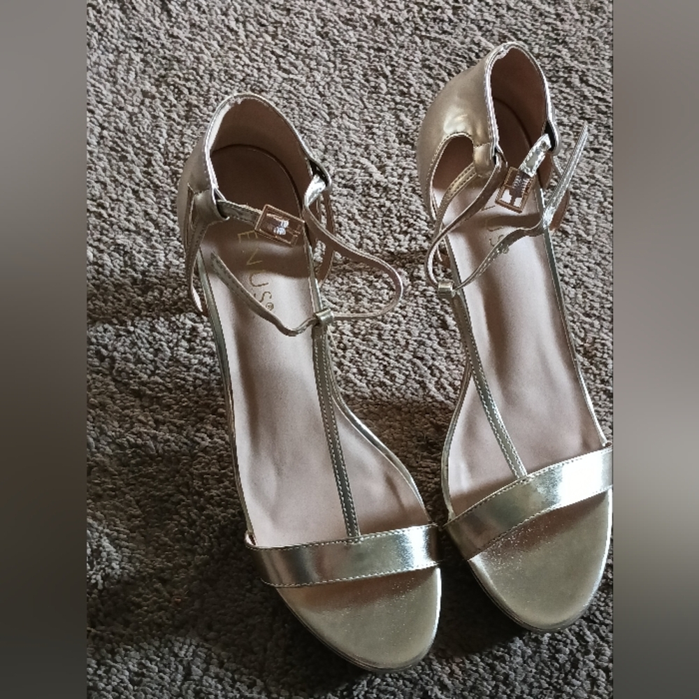Aldo Gold Strappy Heels
